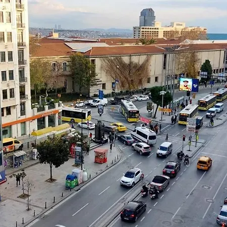 Oezyuerek *